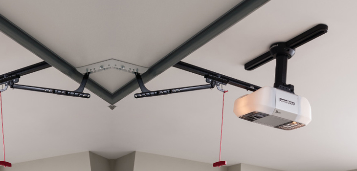 residential garage door opener repair in Oak View